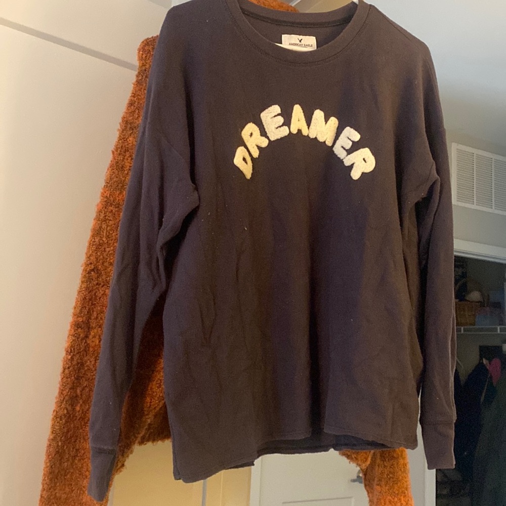 Cozy “Dreamer” loungewear sweatshirt